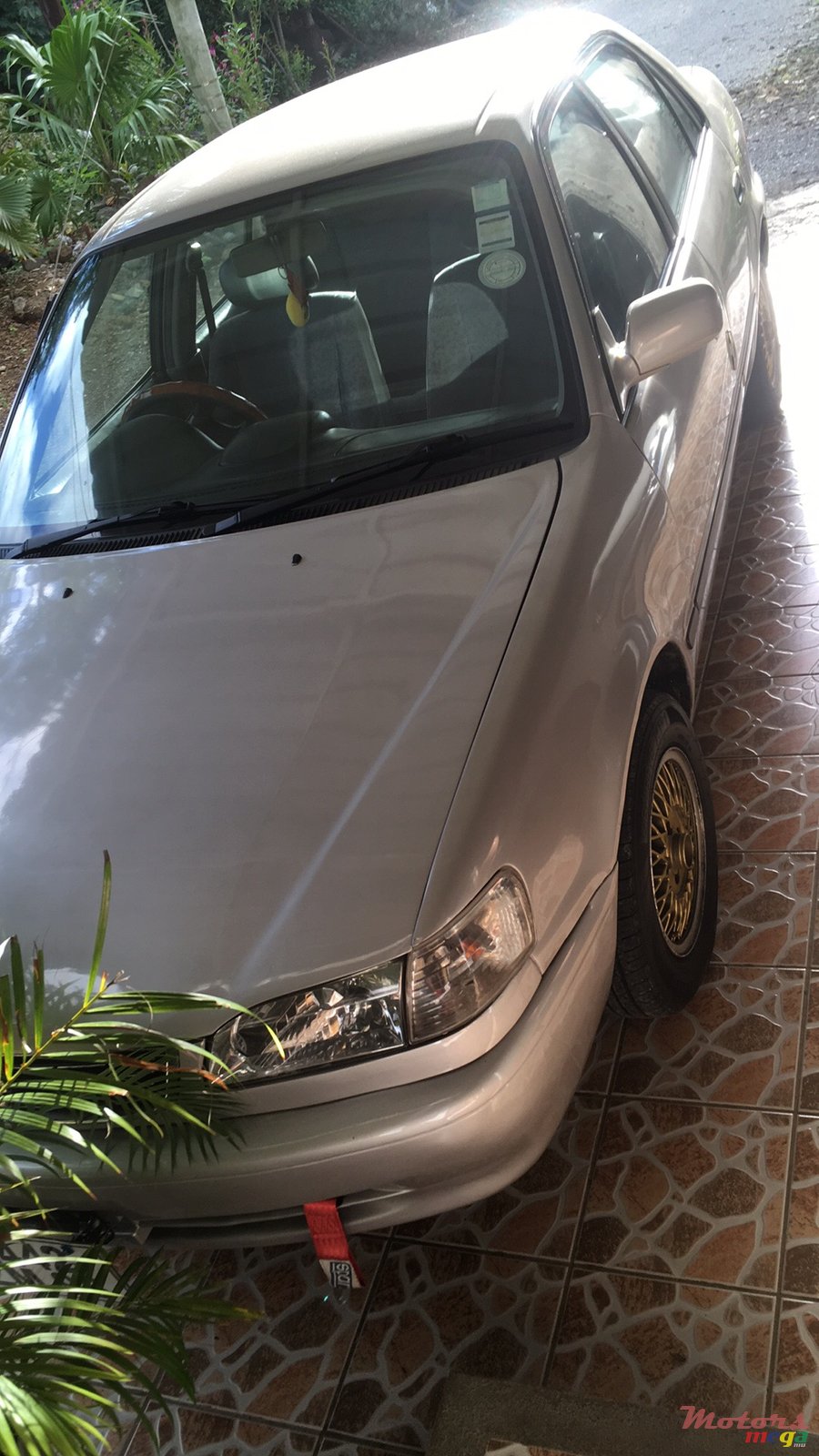 1998' Toyota Corolla photo #1