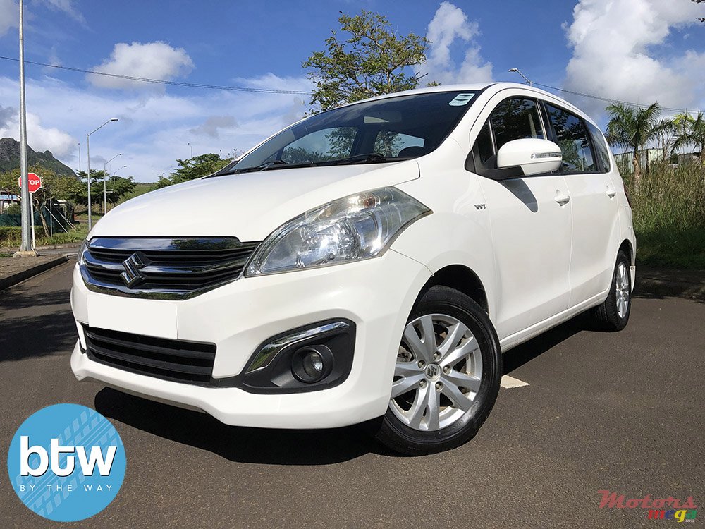 2018' Suzuki Ertiga photo #2