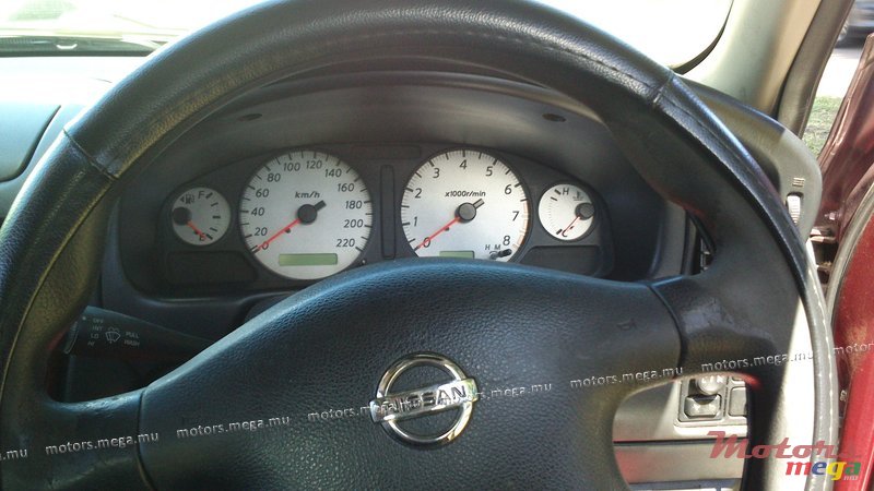 2005' Nissan Sunny N17 photo #5