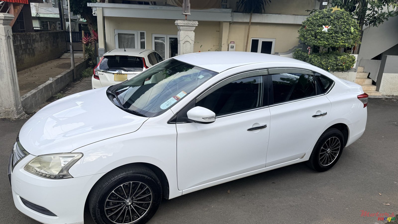 2016' Nissan Sentra photo #3