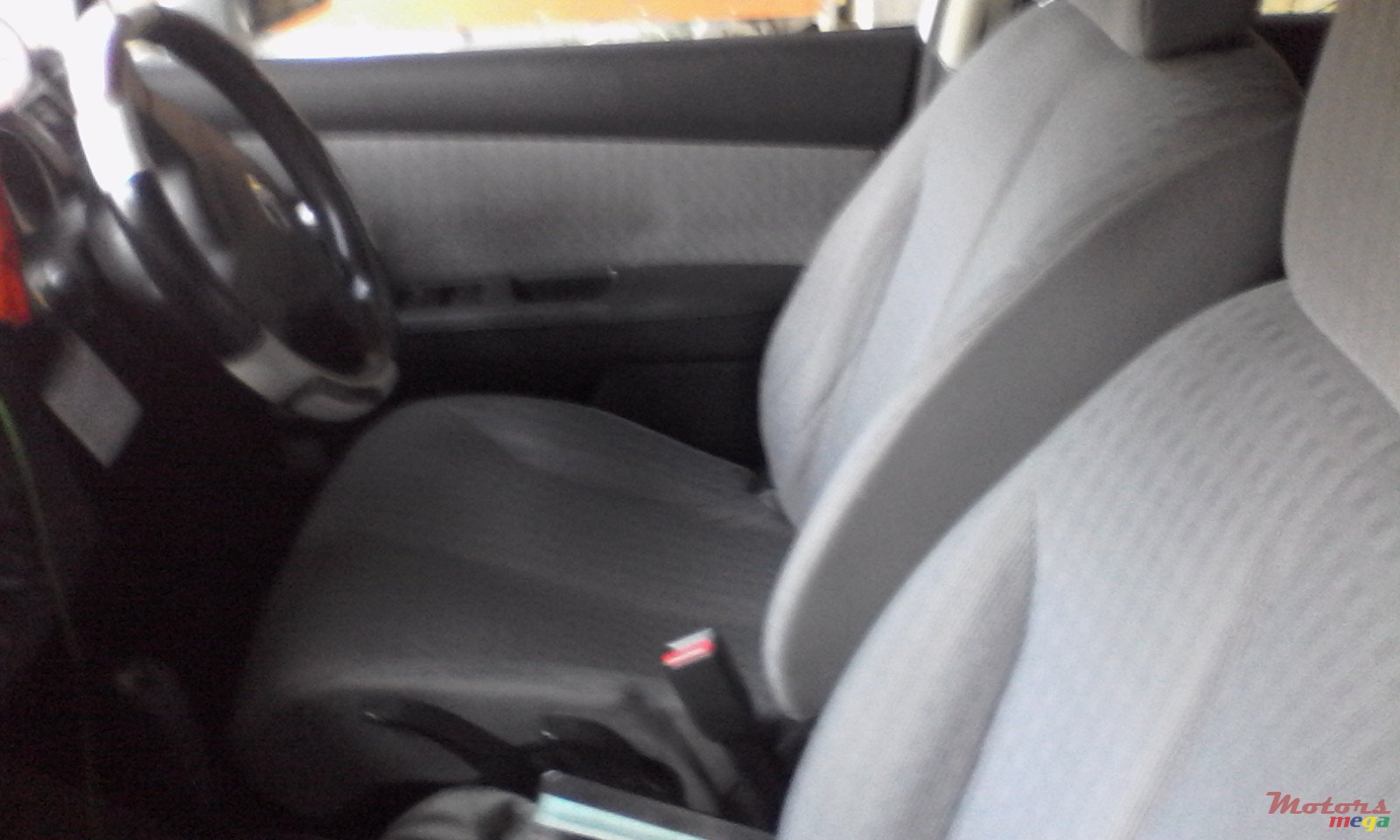 2007' Nissan Tiida photo #3