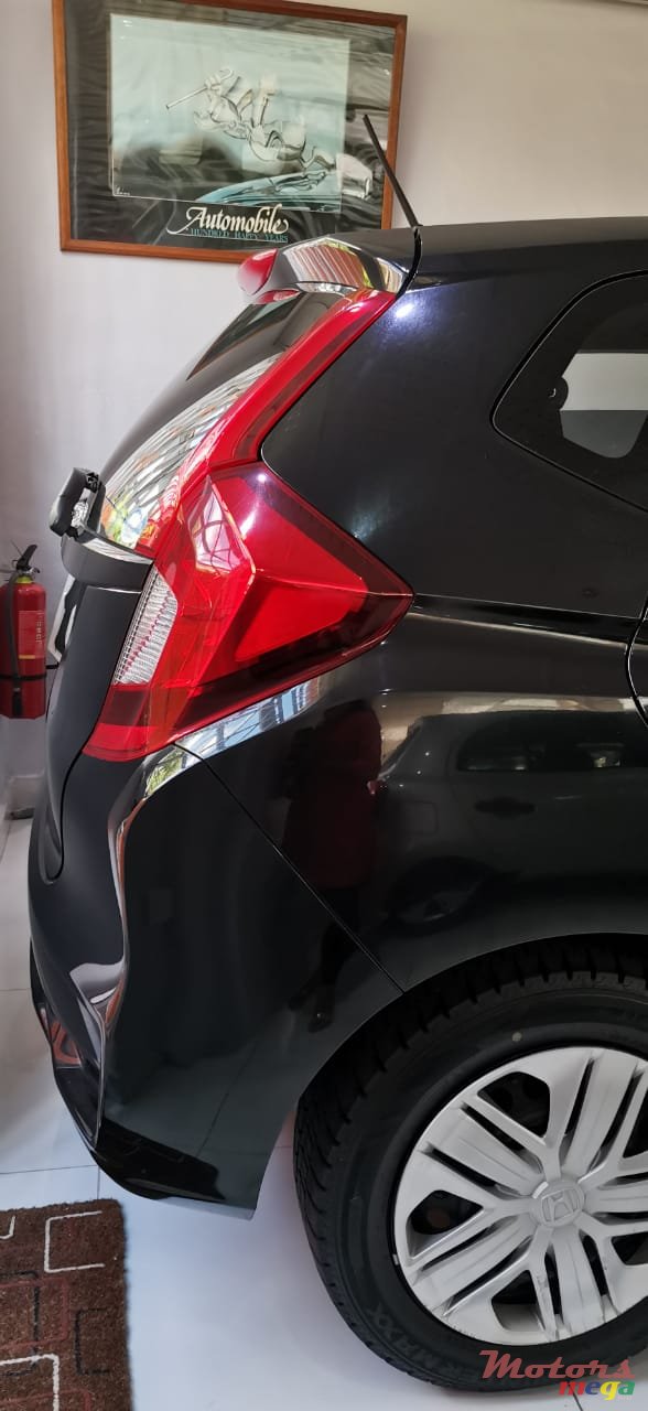 2019' Honda Fit photo #7