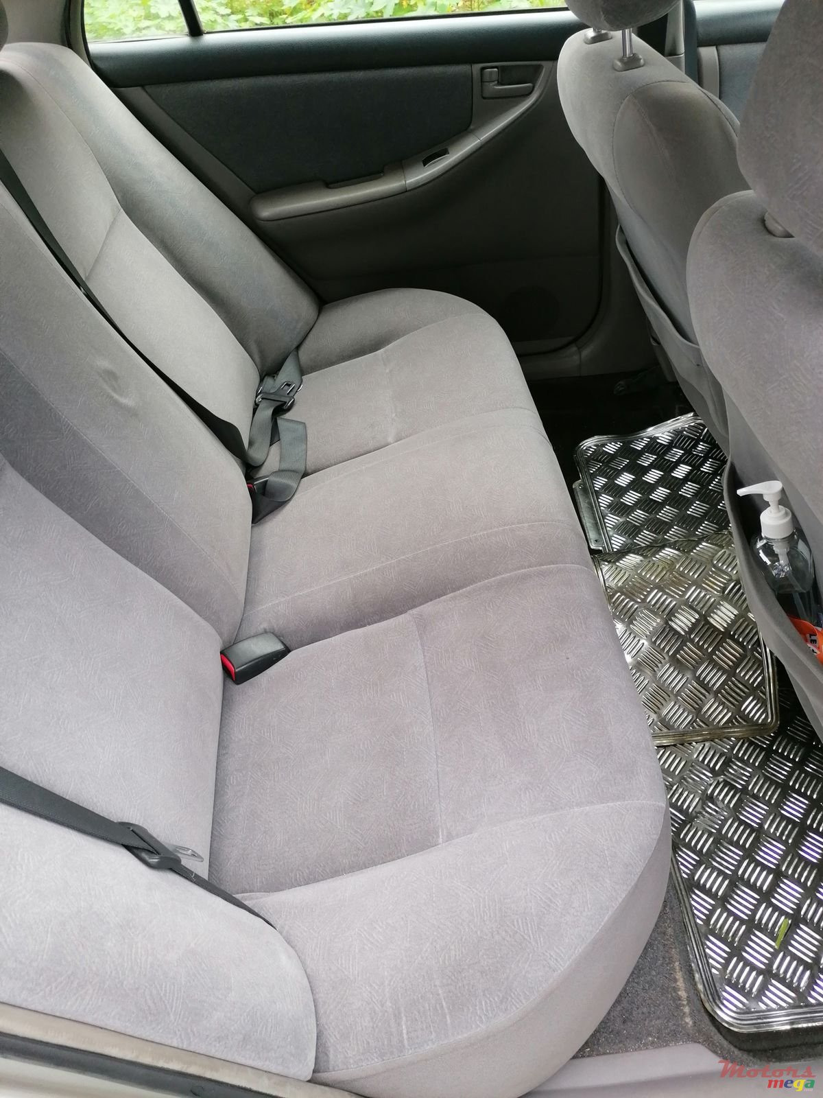 2001' Toyota Corolla photo #7