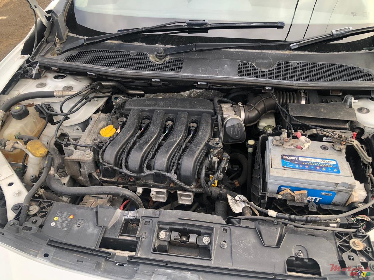 2014' Renault Fluence photo #5