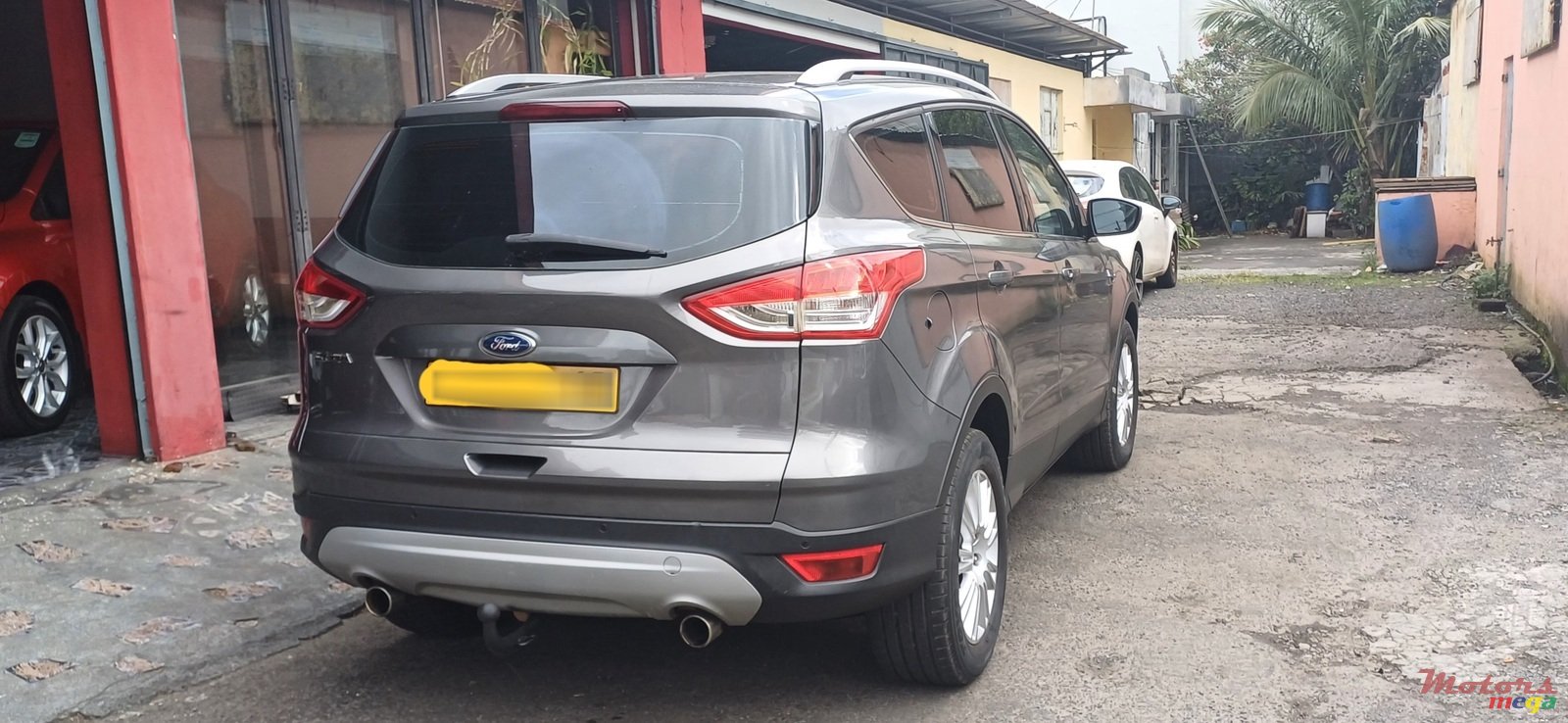 2013' Ford Kuga photo #3