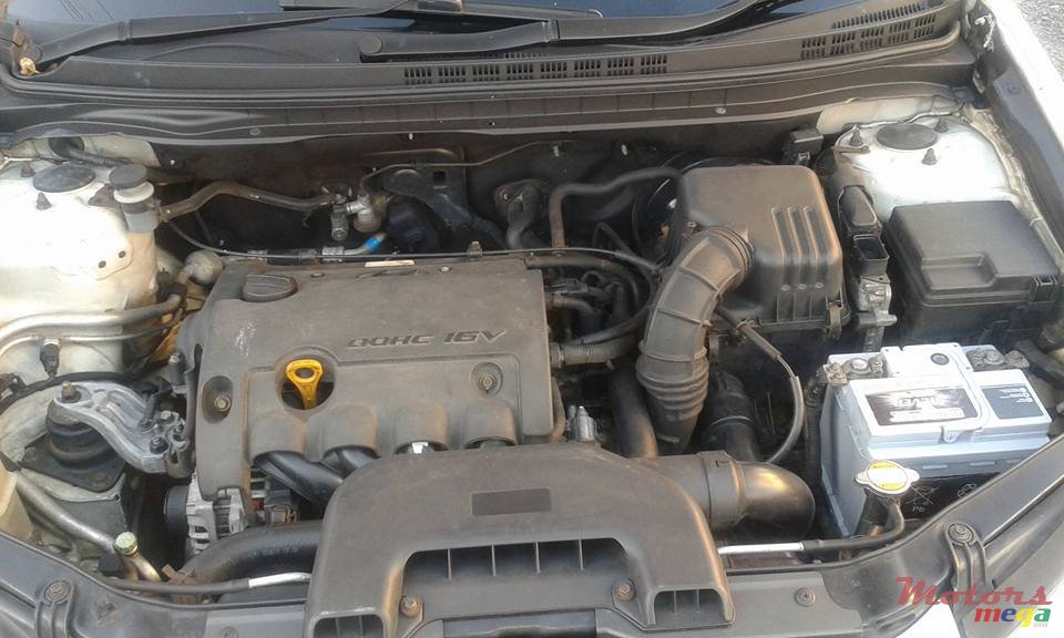 2010' Hyundai Elantra photo #6