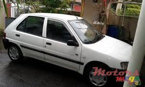 2000' Peugeot 204 photo #1