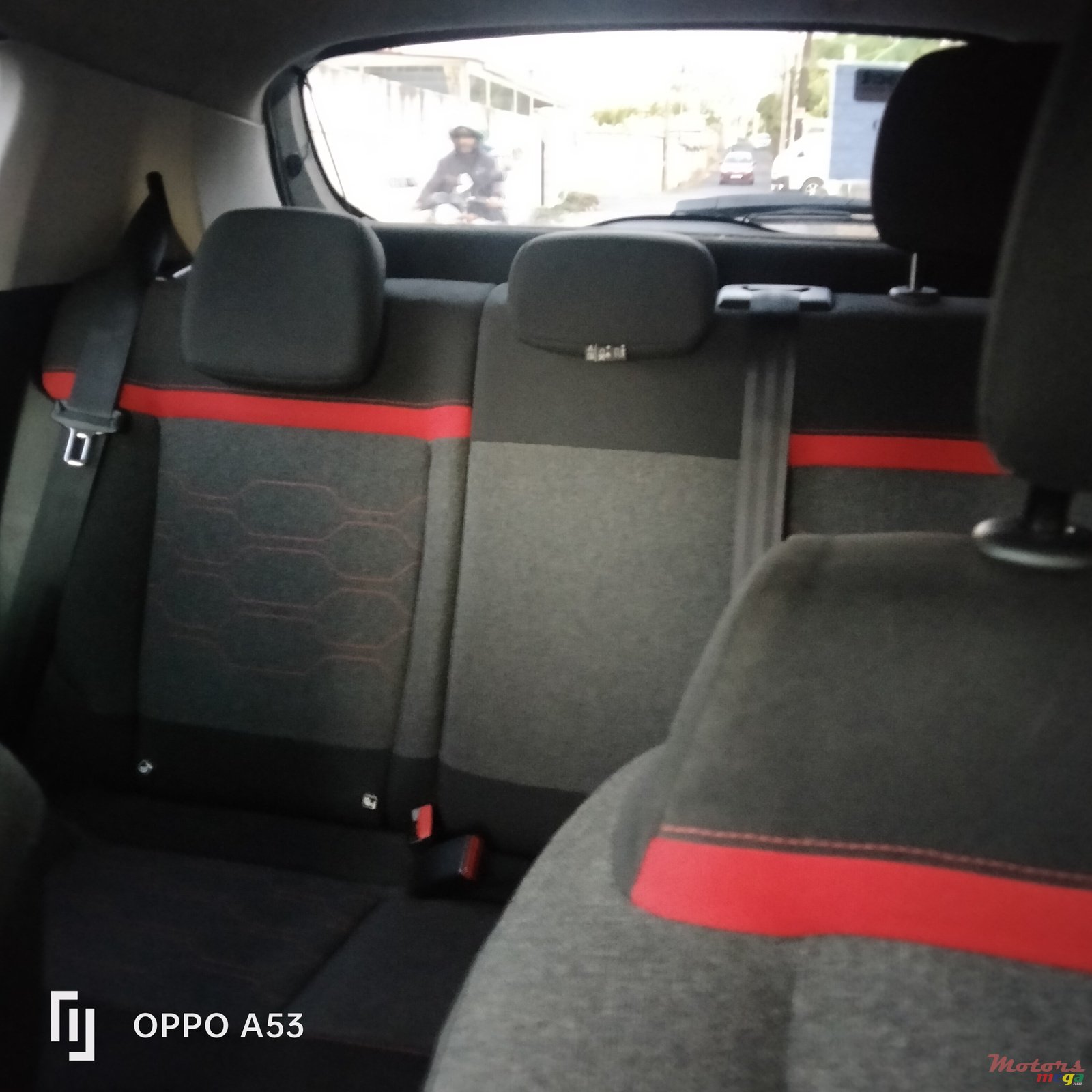 2017' Citroen C3 photo #3