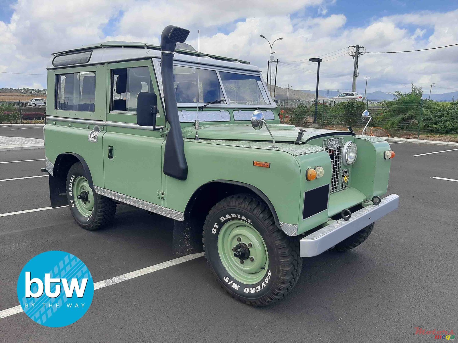 1970' Land Rover photo #1
