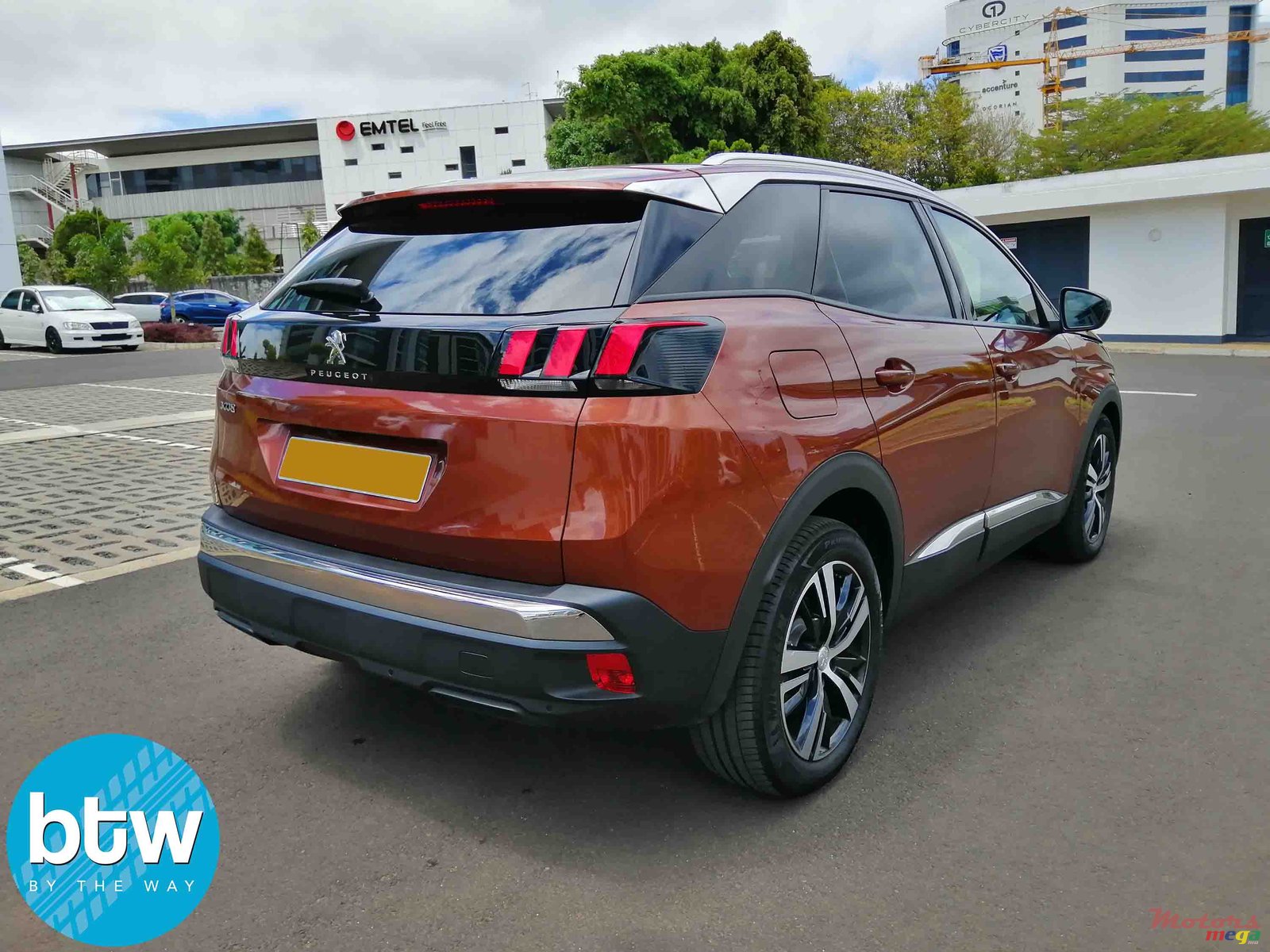 2019' Peugeot 3008 photo #2