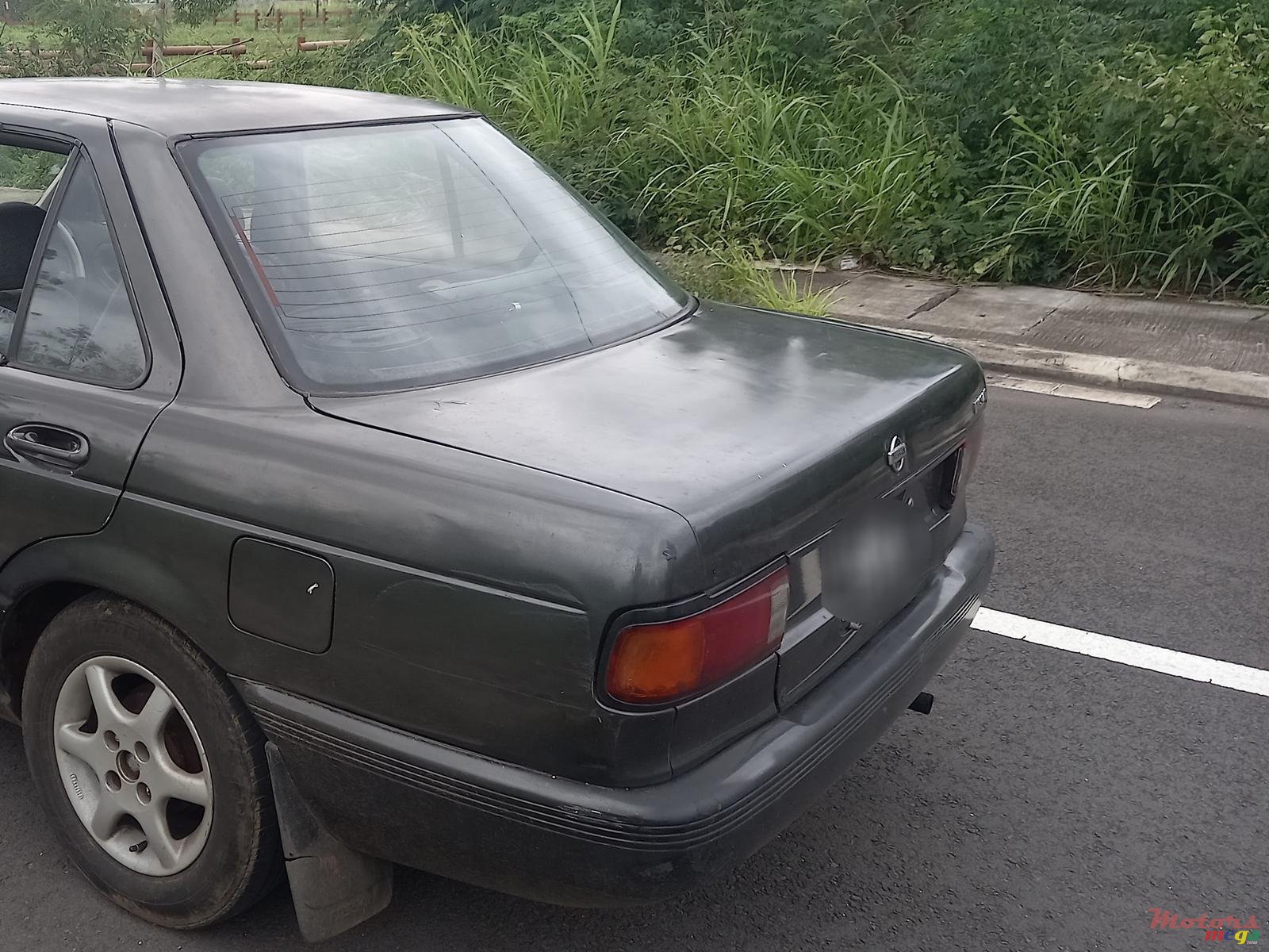 1992' Nissan Sunny photo #6