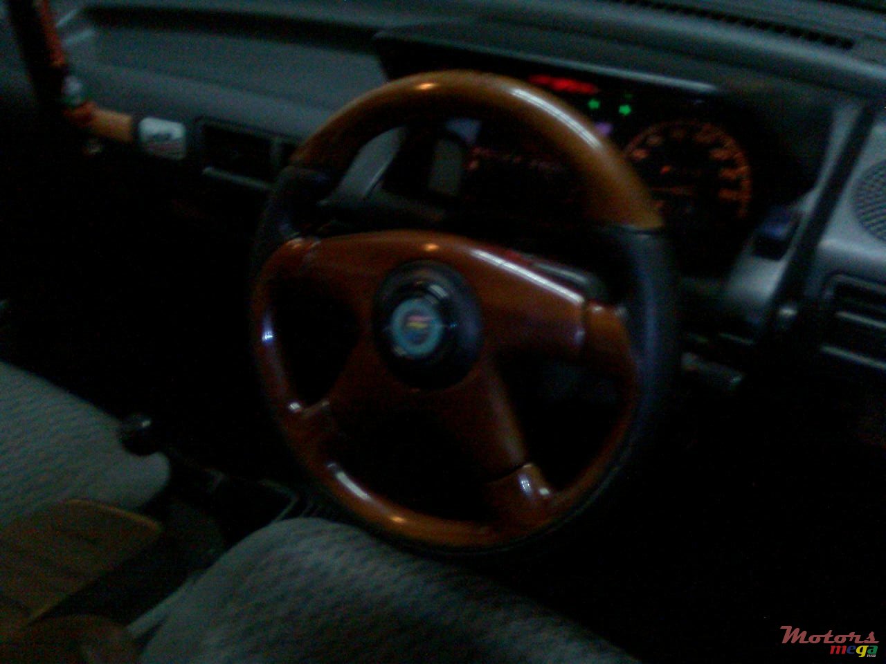 1992' Daihatsu Charade NA photo #8