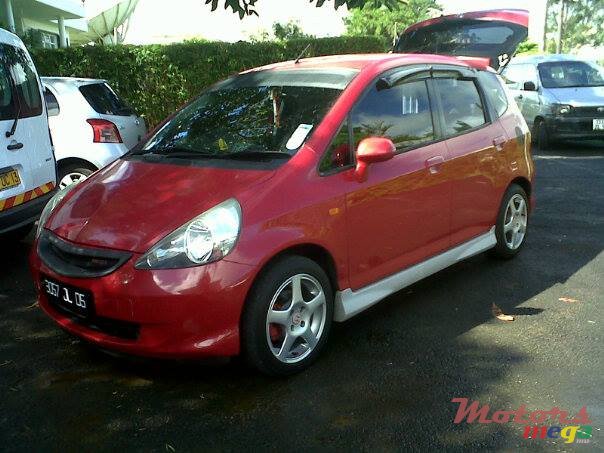 2005' Honda Jazz photo #4