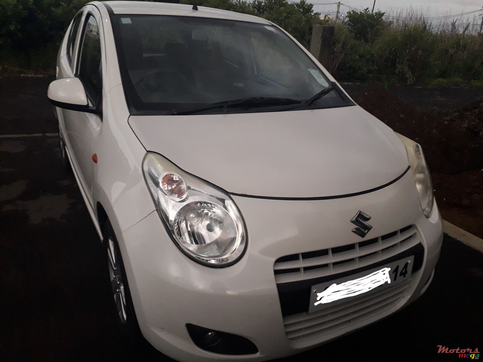 2014' Suzuki Celerio Automatic photo #2