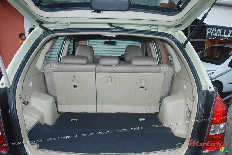 2005' Hyundai Tucson photo #6