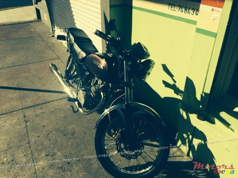 2005' Honda cgl 150cc photo #2