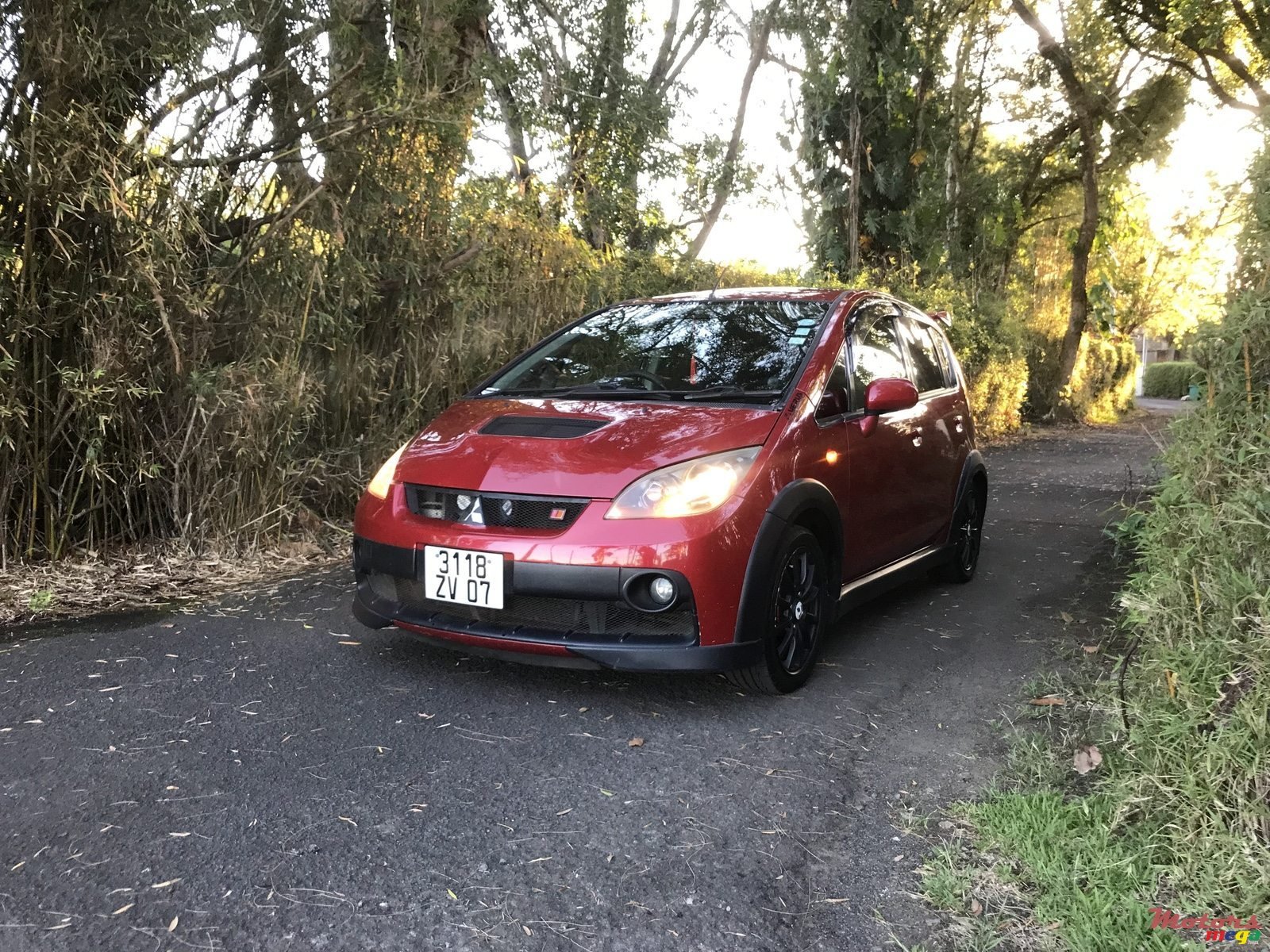 2007' Mitsubishi Colt Ralliart photo #3