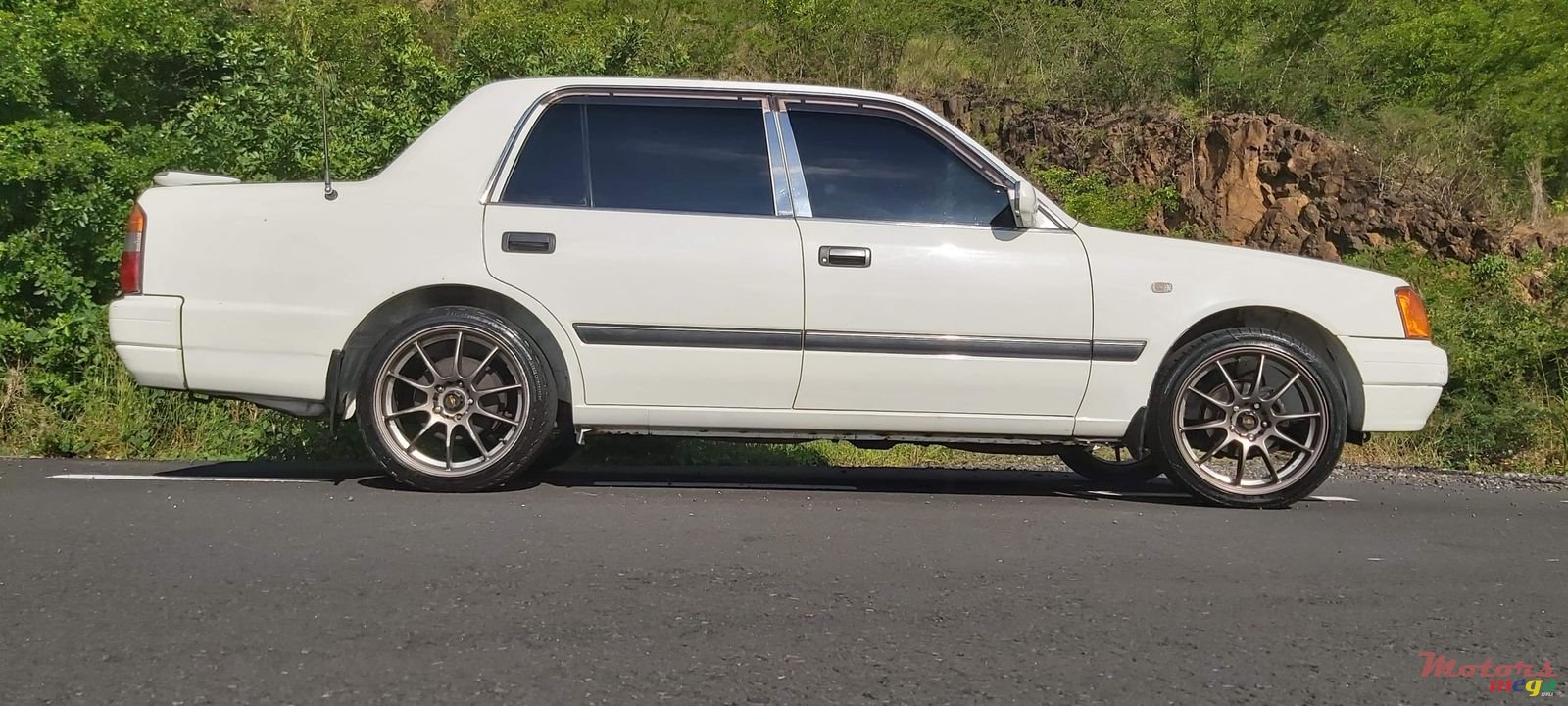 2008' Toyota Crown photo #3