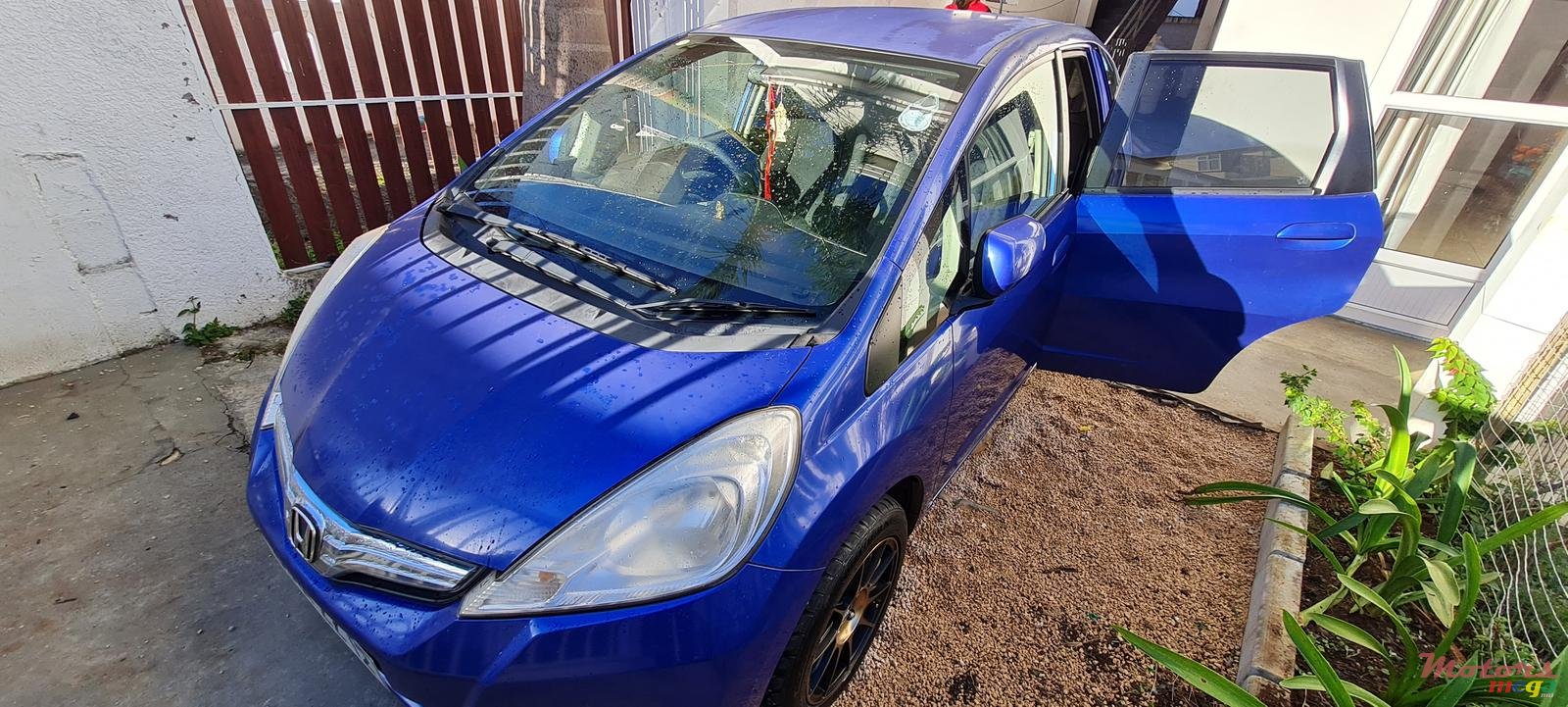 2012' Honda Fit photo #1