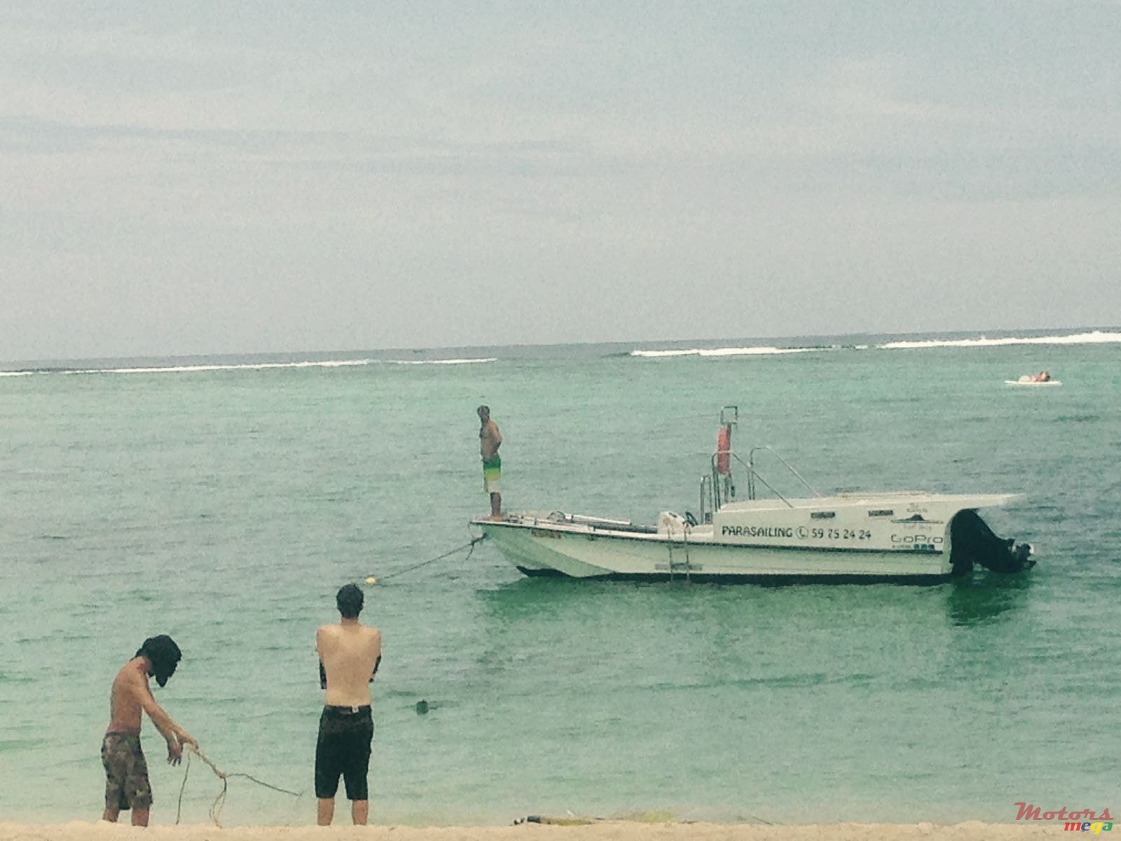 2014' Boston Whaler photo #2