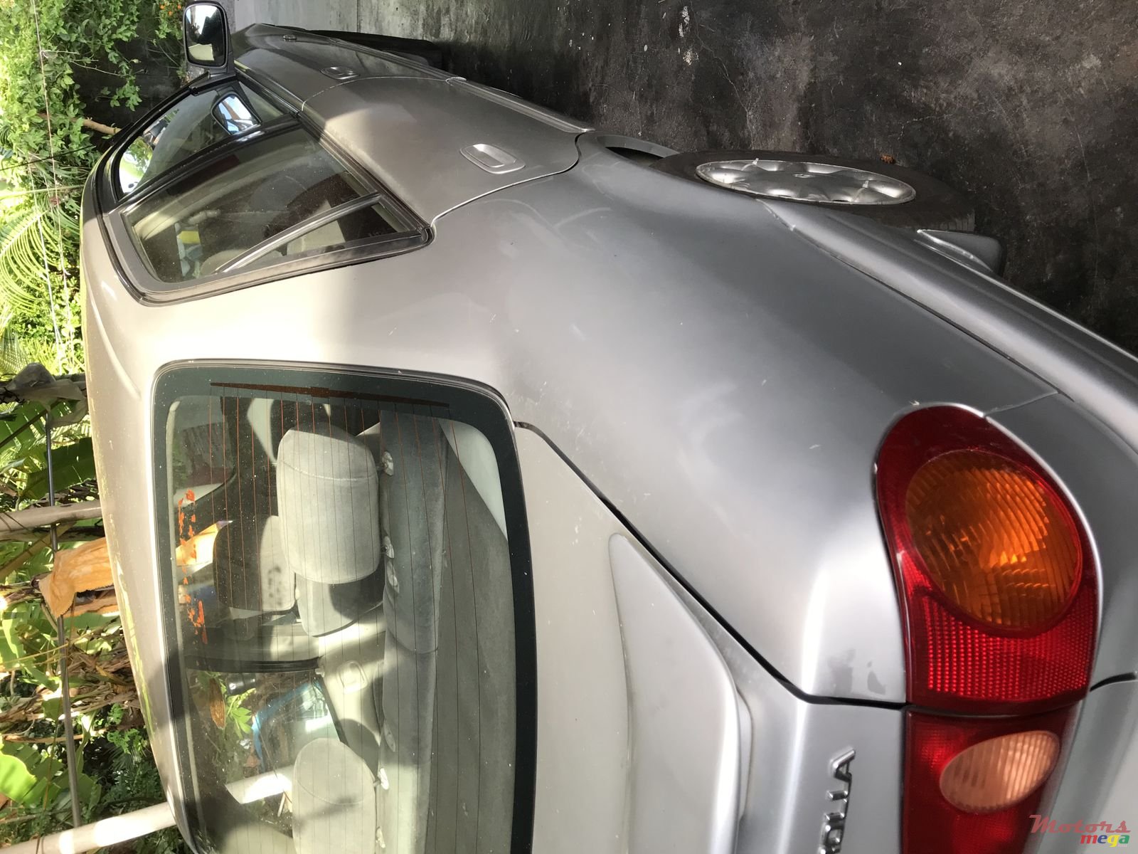 2000' Toyota Corolla photo #3