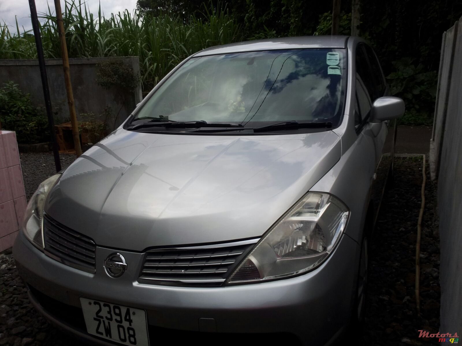 2008' Nissan Tiida photo #3