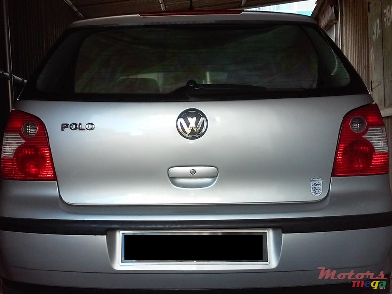 2004' Volkswagen Polo photo #3