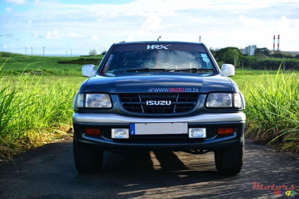 2001' Isuzu KB Series KB280 TURBO photo #2