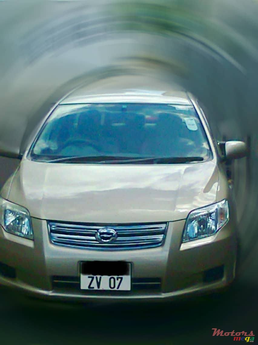 2007' Toyota Axio photo #1