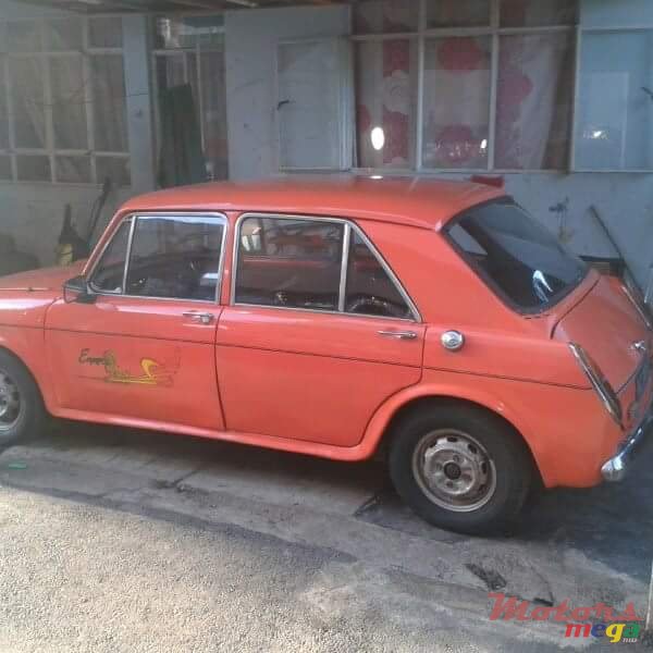 1980' Austin photo #3