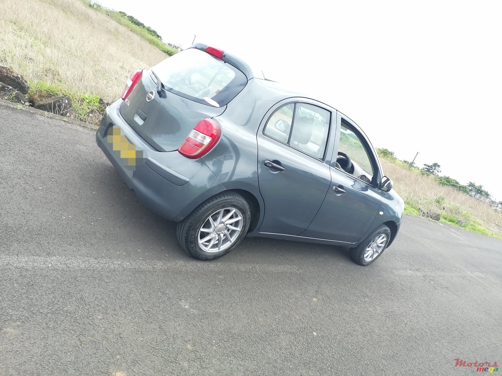 2012' Nissan Micra photo #4