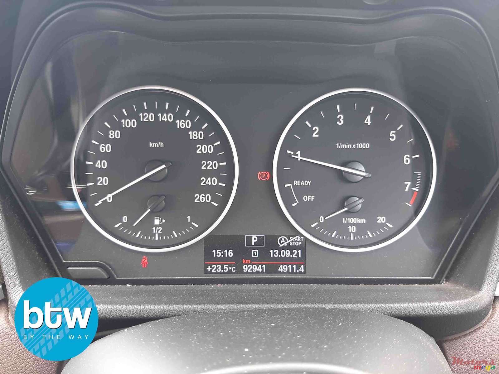 2016' BMW X1 photo #7