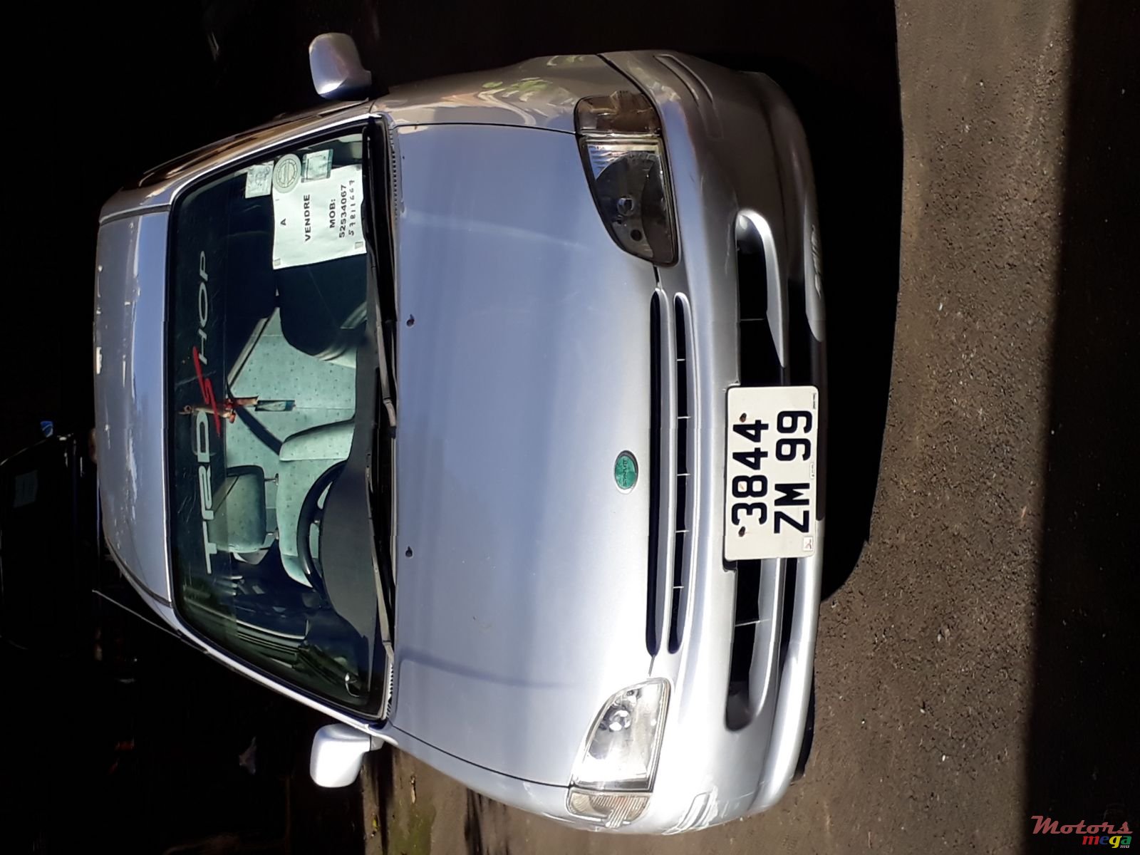 1999' Toyota Starlet photo #1