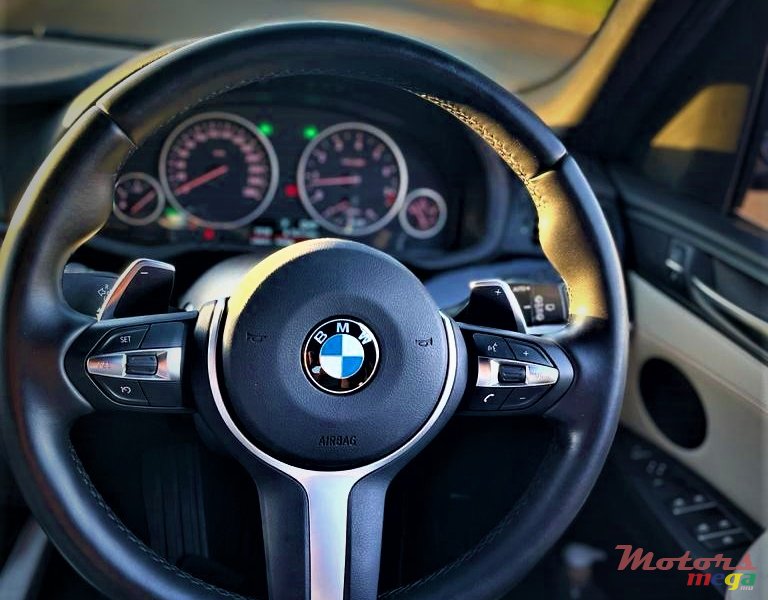 2017' BMW X3 photo #5