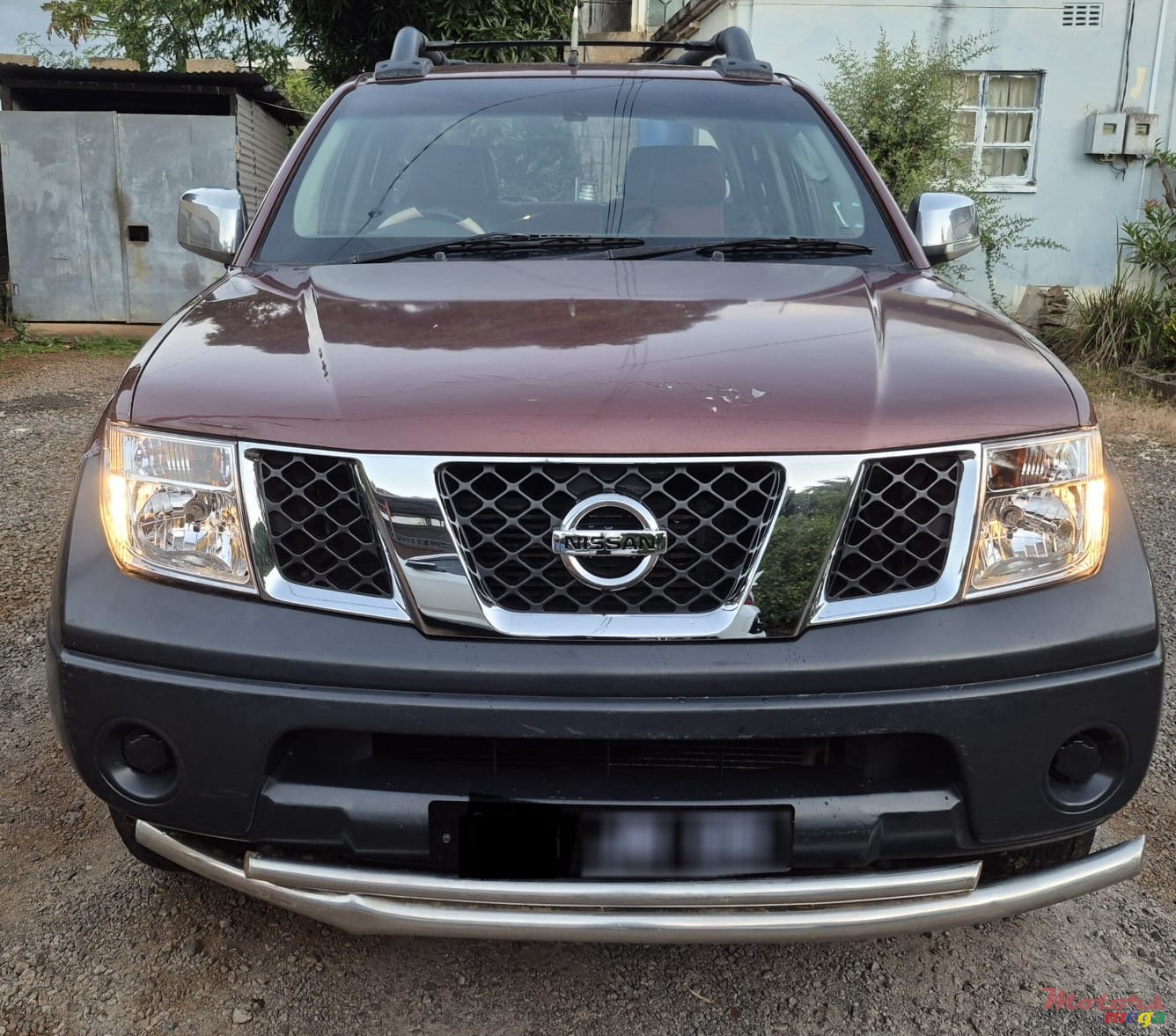 2009' Nissan Navara D-40 photo #1