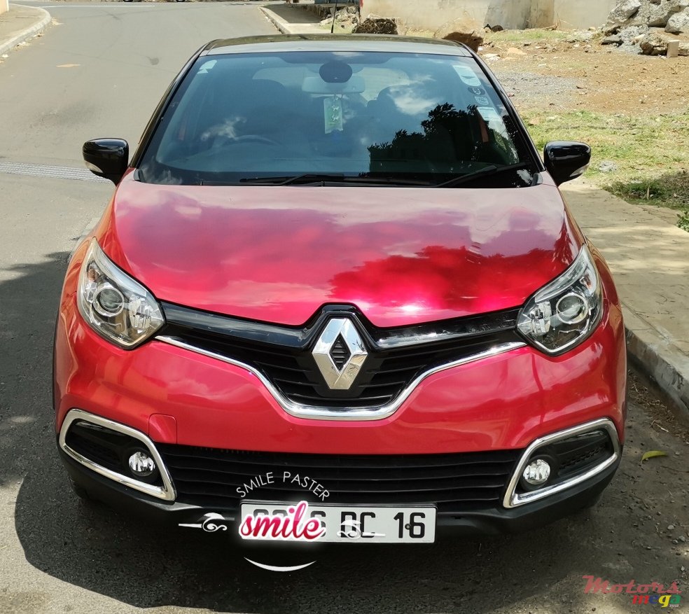2016' Renault Captur photo #1