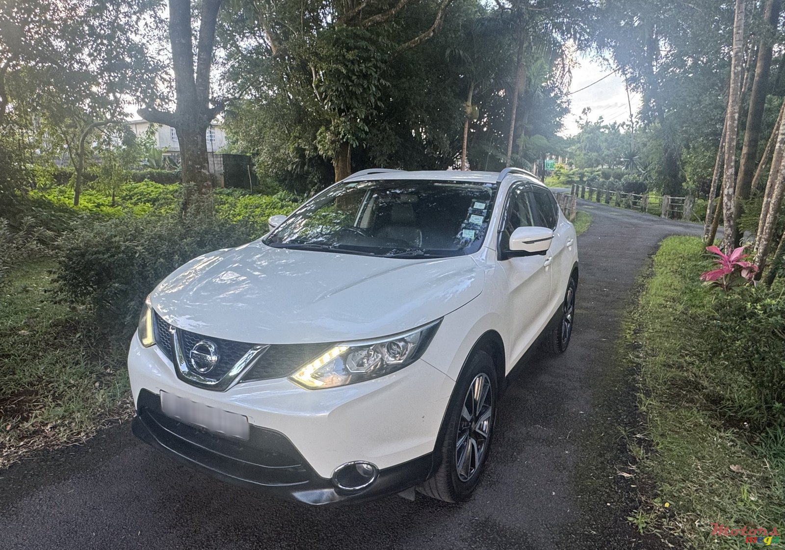 2016' Nissan Qashqai 1.6 diesel photo #2