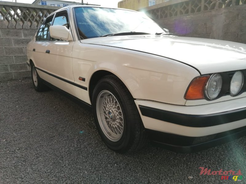 1992' BMW 520 photo #3