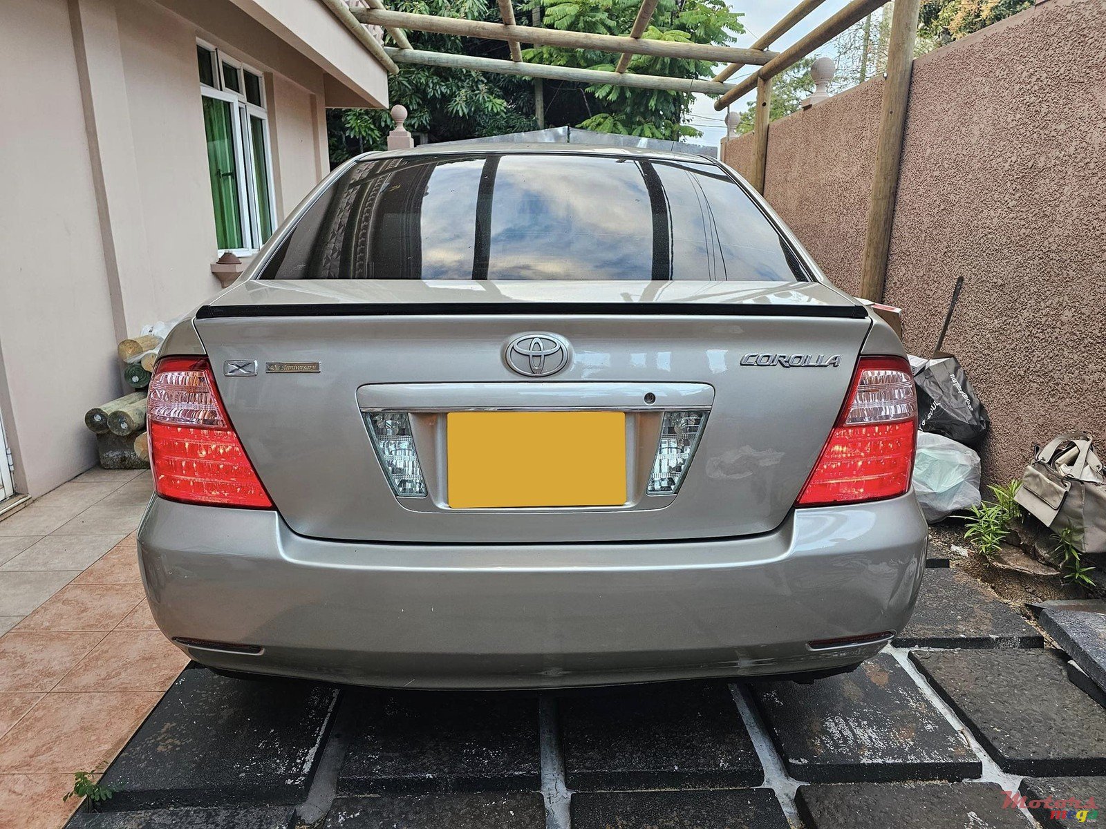 2006' Toyota Corolla 40th Anniversary Edition photo #3