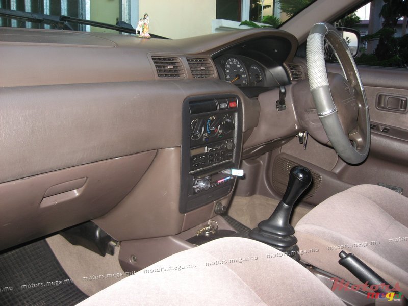 1997' Nissan B14 photo #2