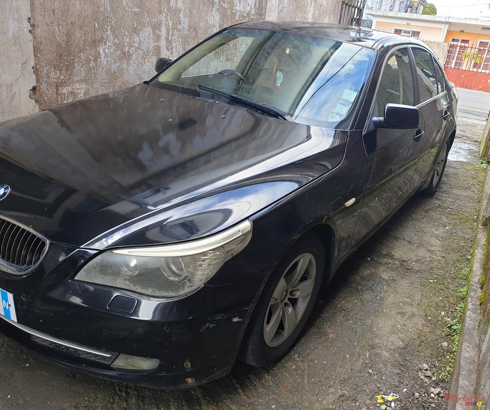 2008' BMW 523 photo #3