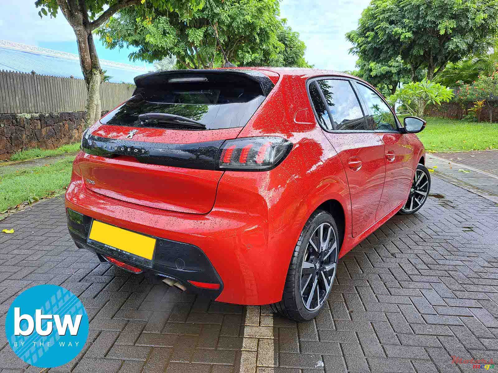 2021' Peugeot 208 photo #3