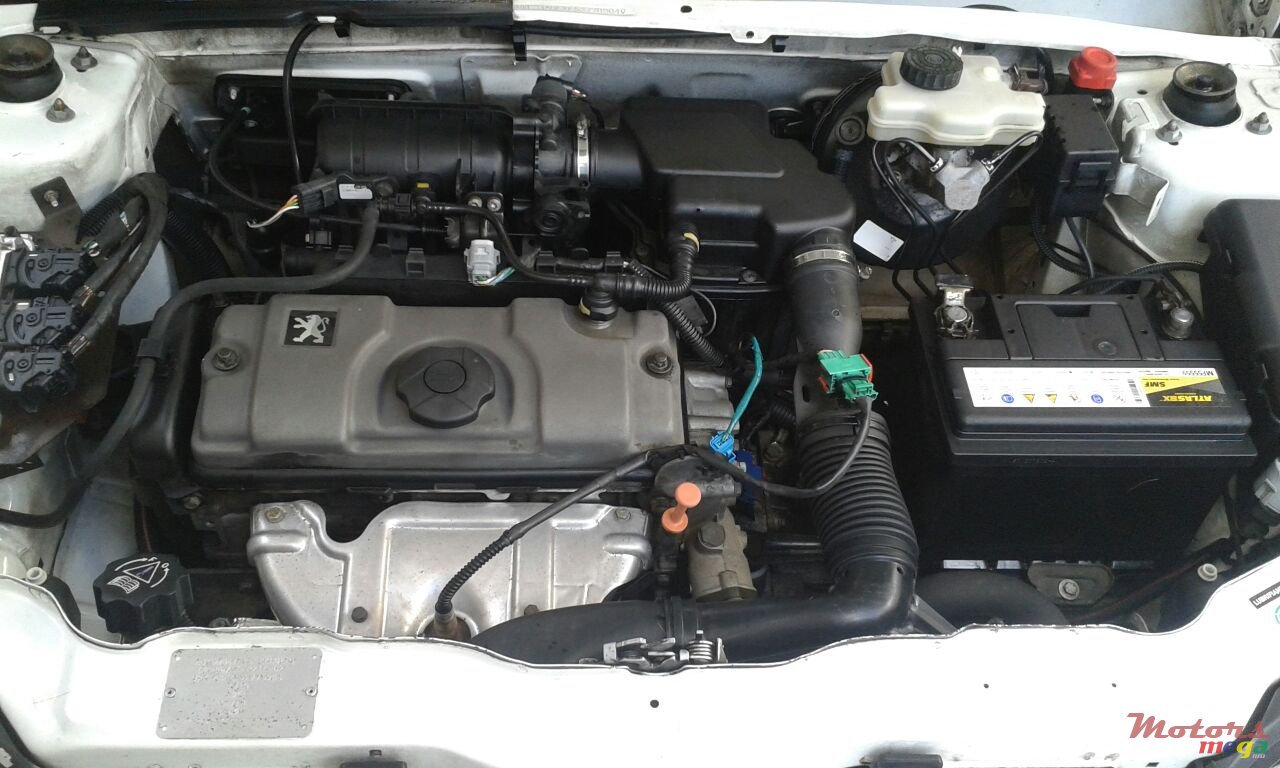 2003' Peugeot 106 photo #6