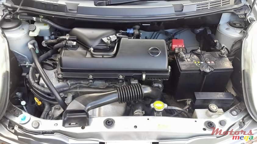 2004' Nissan Ak12 photo #4