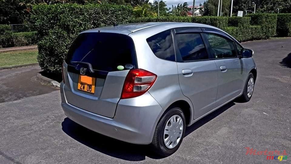 2008' Honda Fit photo #3