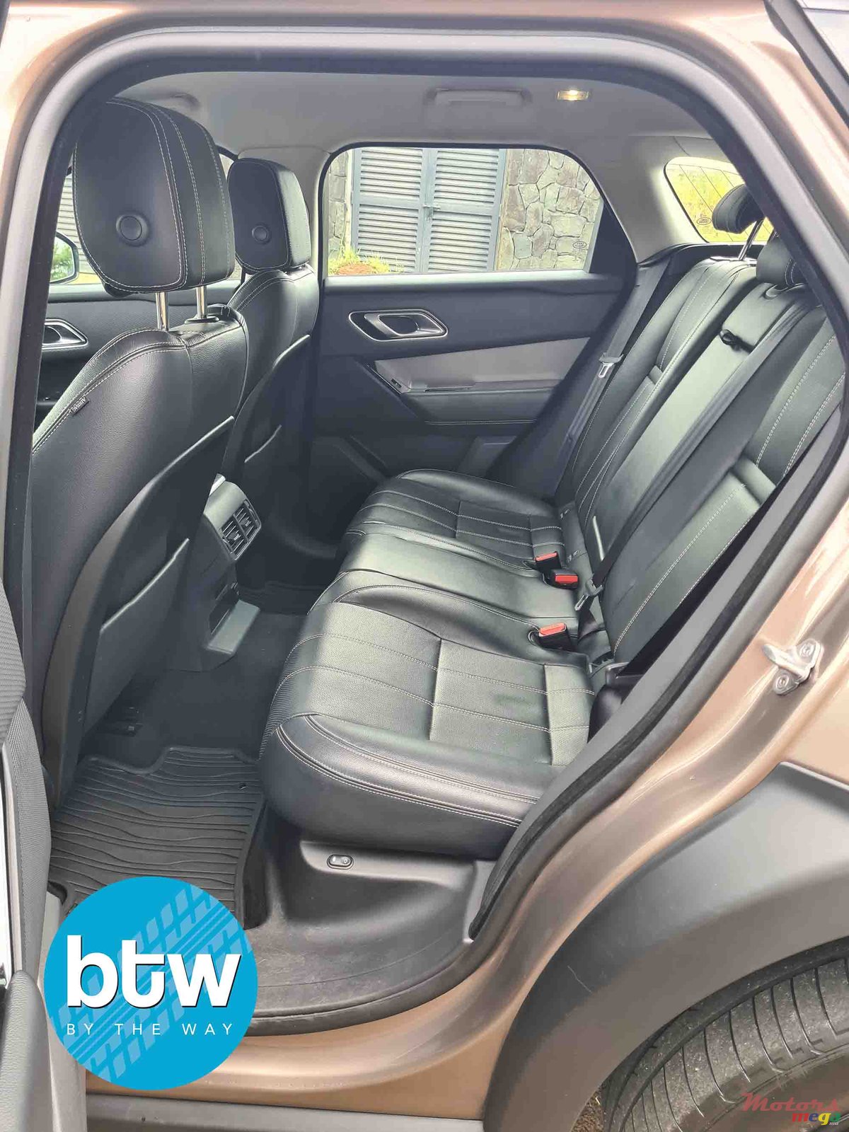 2018' Land Rover Range Rover photo #4