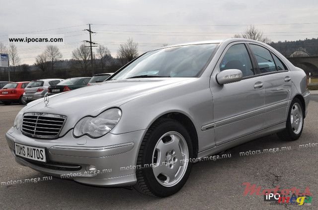 2001' Mercedes-Benz photo #1