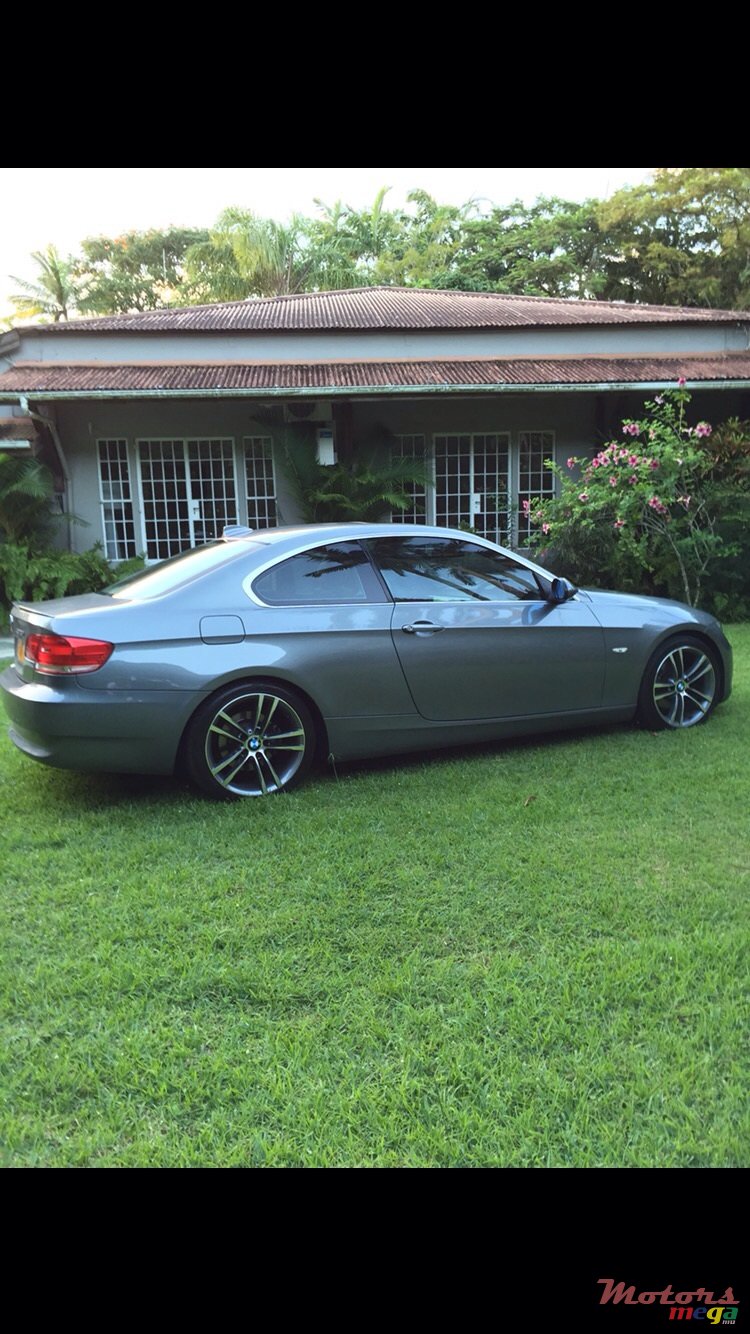 2007' BMW 325 photo #6