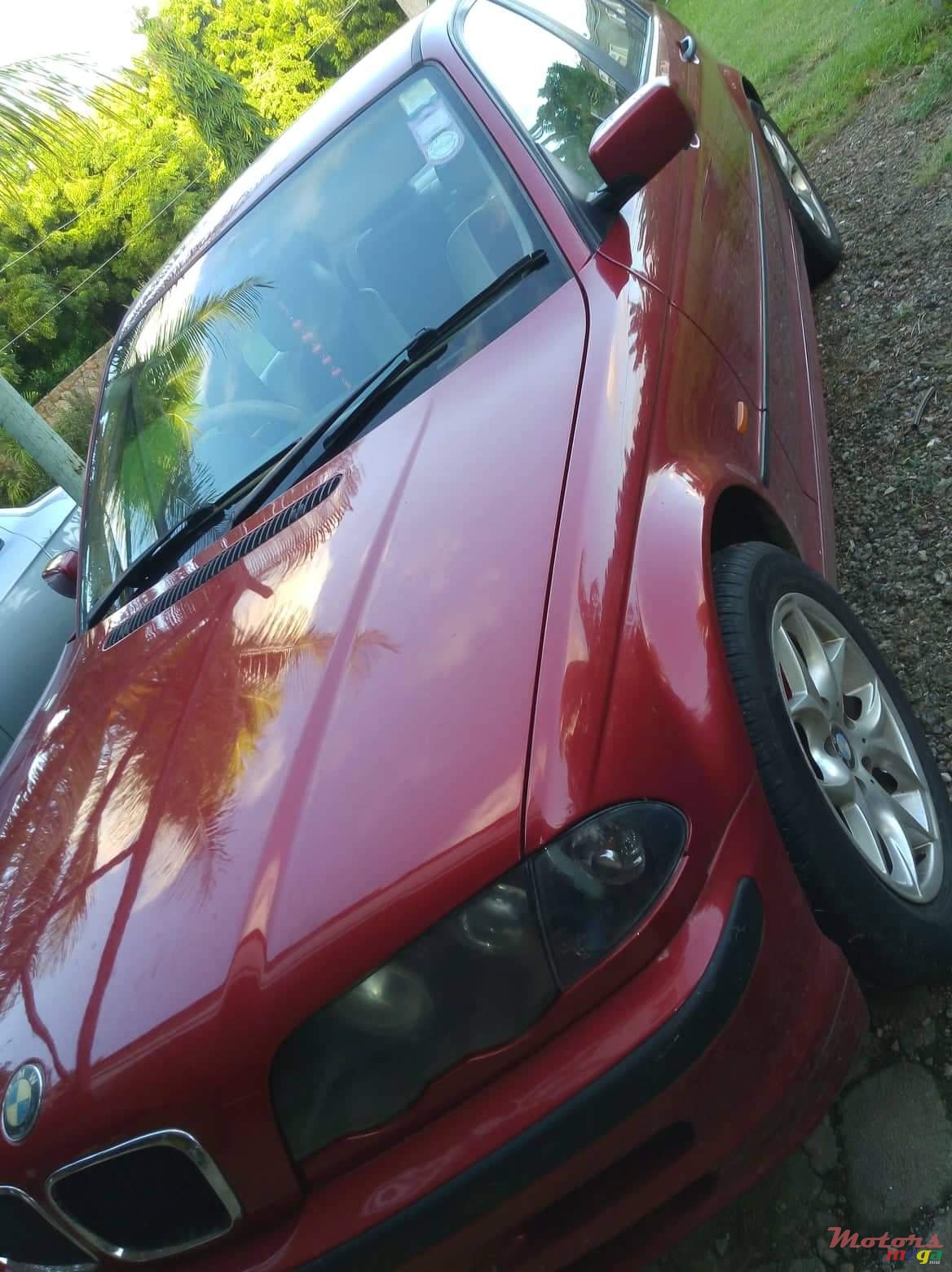 2000' BMW 318 photo #7