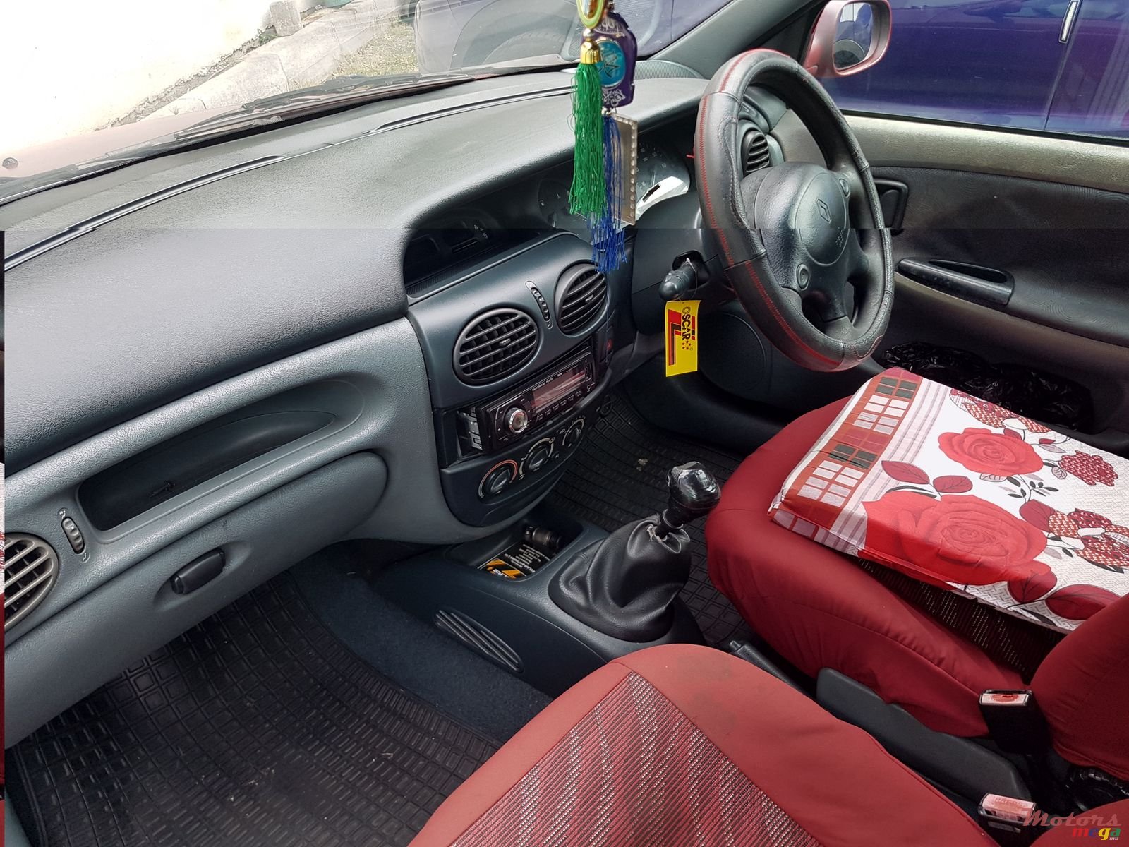 1999' Renault Megane non photo #6